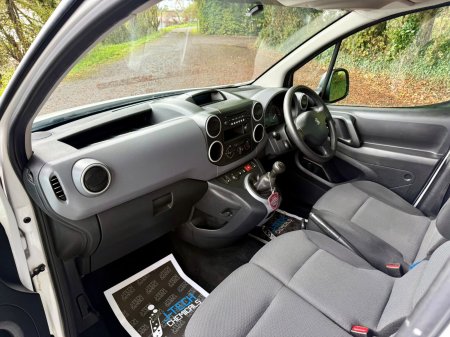 2017 Peugeot Partner - photo 5
