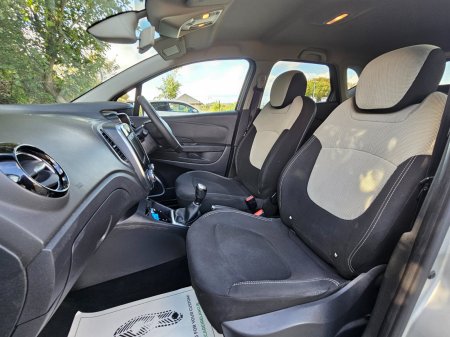 2019 Renault Captur - photo 17