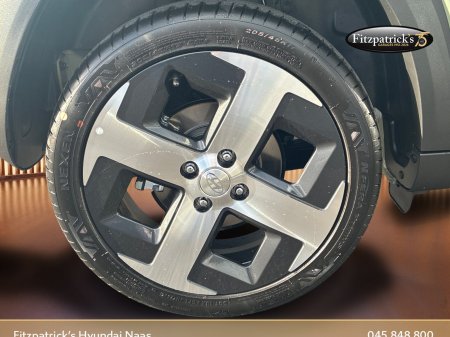 2027 Hyundai INSTER - photo 8