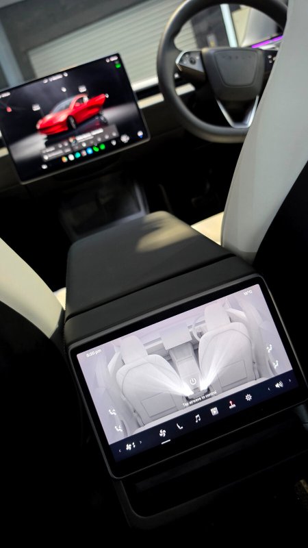 2024 Tesla Model 3 - photo 25