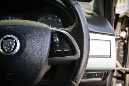 2013 Jaguar XF - photo 16