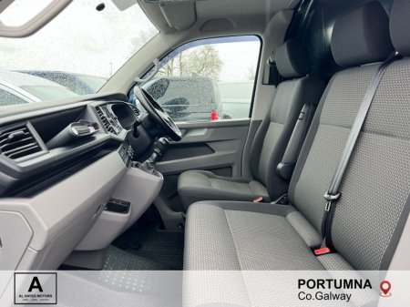 2021 Volkswagen Transporter - photo 2