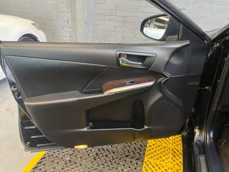 2015 Toyota Camry - photo 16