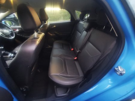 2016 Ford Focus - photo 6