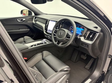 2025 Volvo XC60 - photo 27