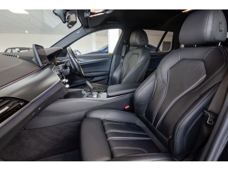 2022 BMW 5-Series - photo 20
