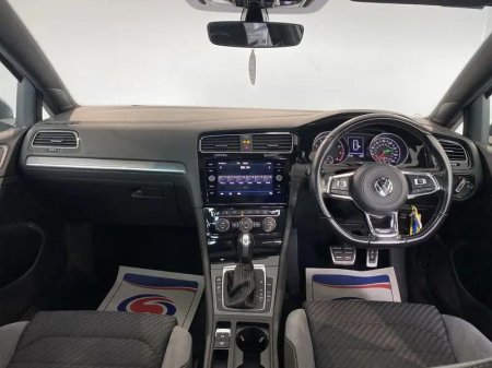 2020 Volkswagen Golf - photo 18