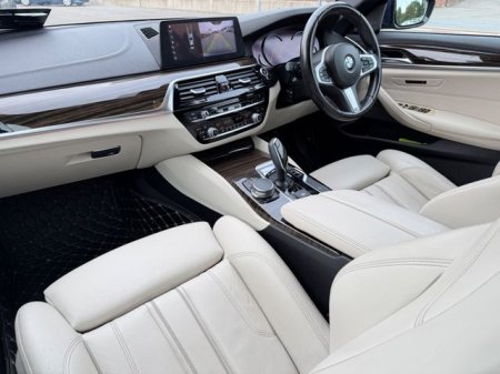 2018 BMW 5-Series - photo 15