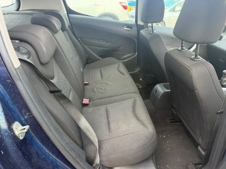 2010 Peugeot 308 - photo 6