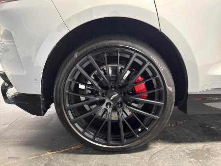 2024 Aston Martin DBX - photo 25