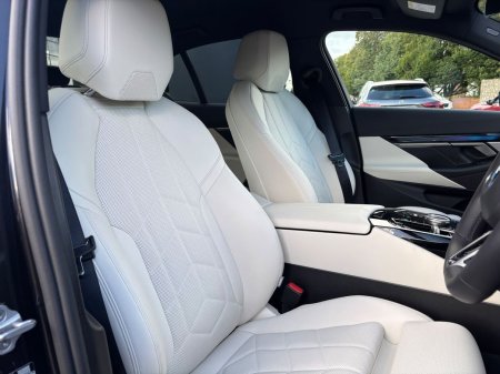 2026 BMW i5 - photo 13