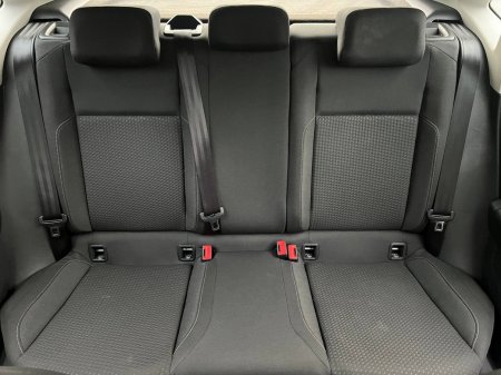 2019 Volkswagen Polo - photo 12