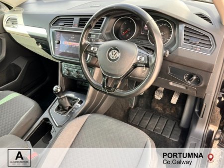 2019 Volkswagen Tiguan - photo 8