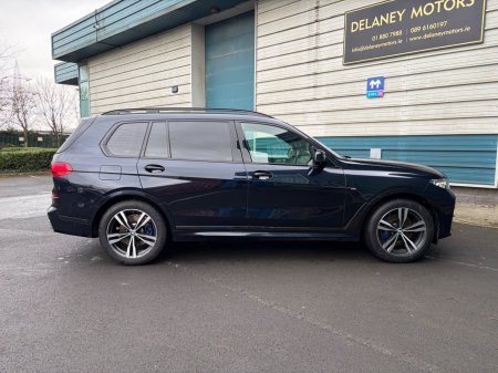 2021 BMW X7 - photo 4