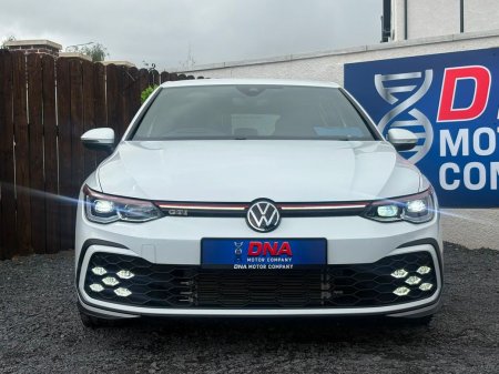2022 Volkswagen Golf - photo 2