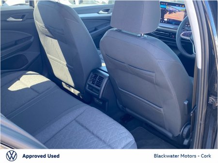 2026 Volkswagen Golf - photo 7