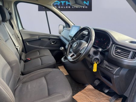 2023 Renault Trafic - photo 9