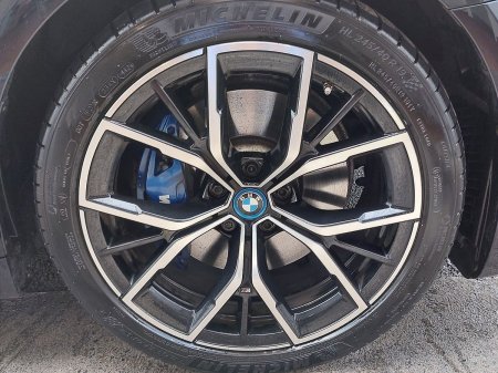 2023 BMW 5-Series - photo 14