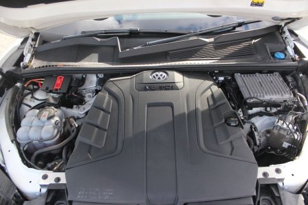 2019 Volkswagen Touareg - photo 5