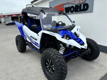 2018 YAMAHA FZS YXZ 1000 RR