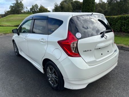 2015 Nissan Note - photo 5
