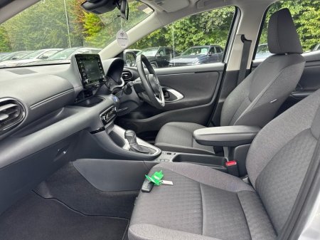 2023 Toyota Yaris - photo 6