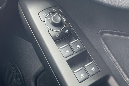 2023 Ford Focus - photo 16