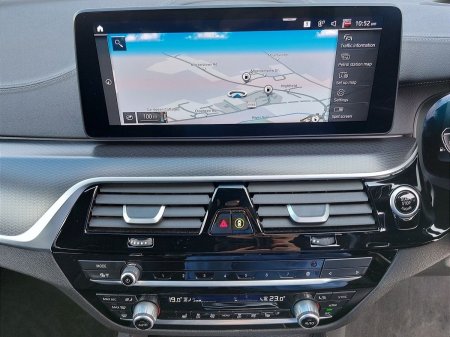 2023 BMW 5-Series - photo 19