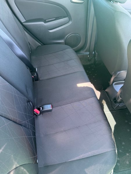 2012 Mazda Demio - photo 9