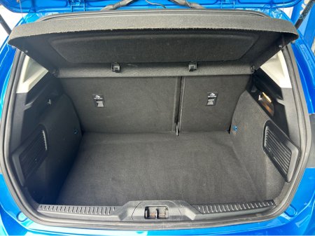 2022 Ford Focus - photo 4