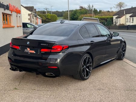 2021 BMW 5-Series - photo 4