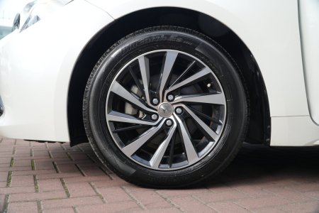 2019 Toyota Corolla - photo 22