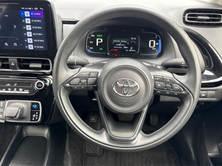 2022 Toyota Aqua - photo 3