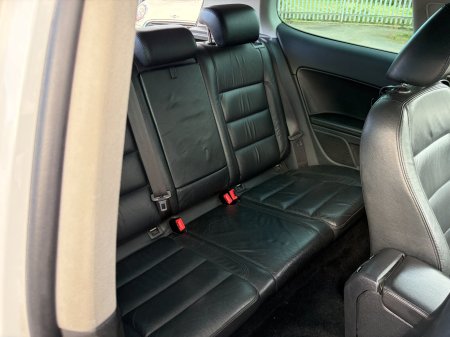 2011 Volkswagen Golf - photo 8