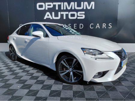 2015 Lexus IS Lexus is 300h, 2.5 self charging hybrid, loads of spec