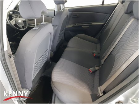 2011 Kia Rio - photo 13