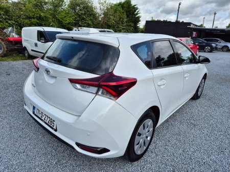2017 Toyota Auris - photo 6