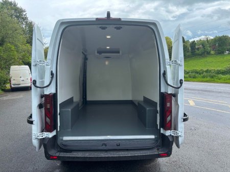 2026 Nissan Interstar - photo 12