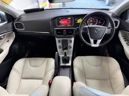 2018 Volvo V40 - photo 10