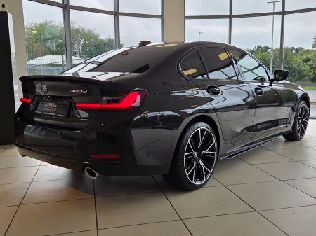2023 BMW 3-Series - photo 11