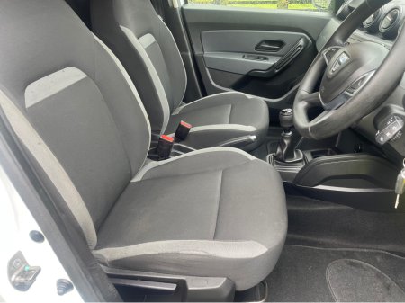 2021 Dacia Duster - photo 4