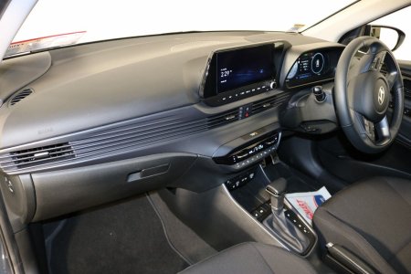 2025 Hyundai Bayon - photo 9