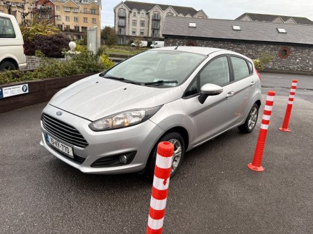 2015 Ford Fiesta - photo 4