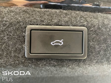 2026 Skoda Octavia - photo 25