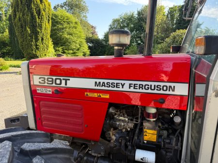 1996 Massey Ferguson 390T - photo 16