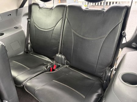 2013 Toyota Prius - photo 21