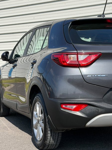 2018 Kia Stonic - photo 2