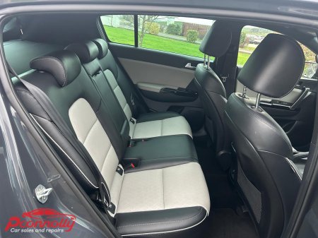 2021 Kia Sportage - photo 11