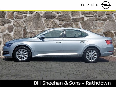 2022 Skoda Superb - photo 3