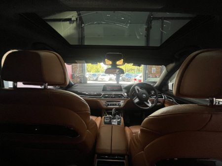 2017 BMW 7-Series - photo 16